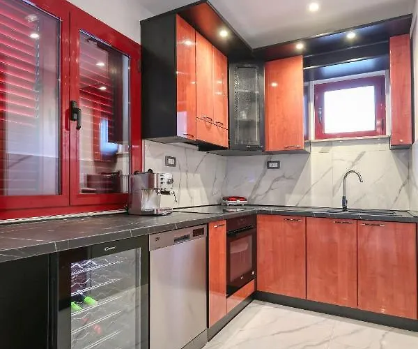 Apartment Luxury House *