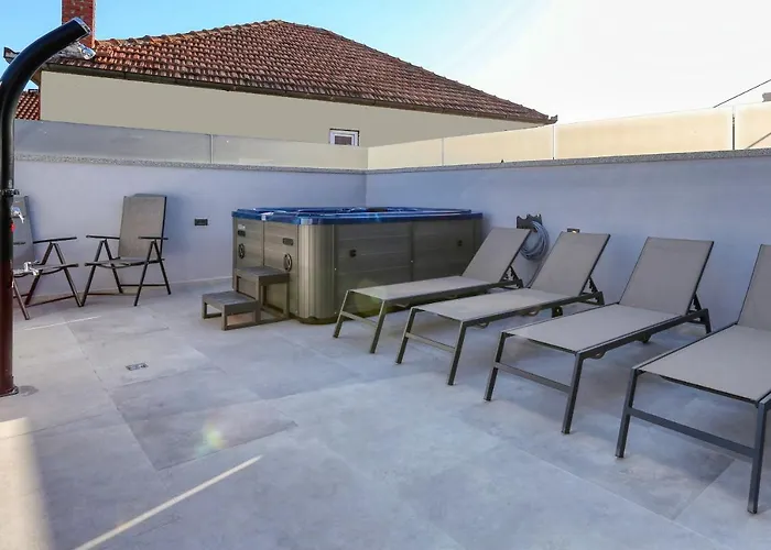 Luxury House Apartment