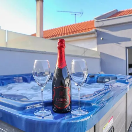 Luxury House Apartmán *
