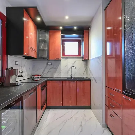 Lejlighed Luxury House